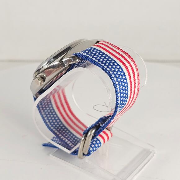 Gossip Quartz Watch White Dial 39mm Case Red White Blue Fabric Band Tested - Picture 12 of 15